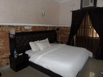 Dilic Hotel Mobushipe Zewnętrze zdjęcie